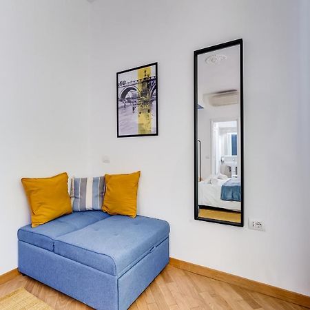 Vivilo Collection - Marche 54 Suites - Close To Via Veneto Area - Lt Рим Екстериор снимка