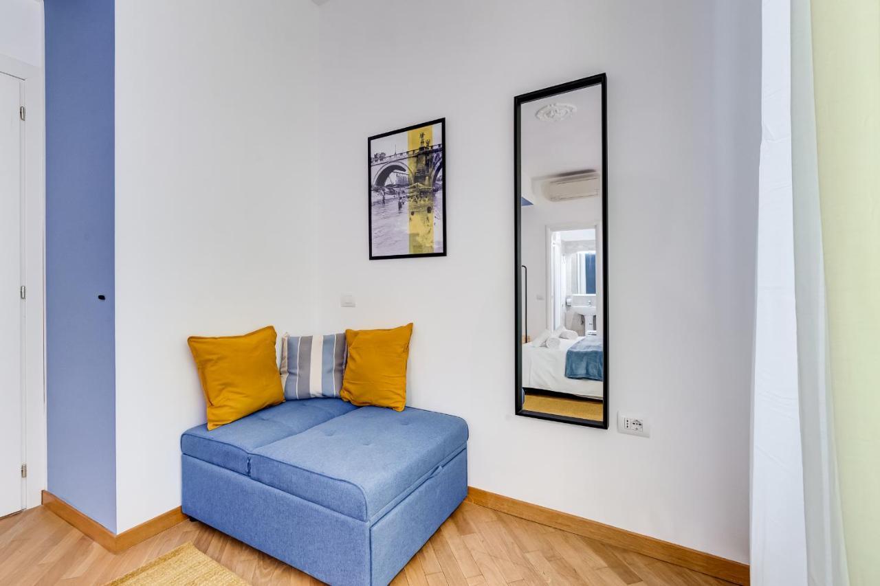 Vivilo Collection - Marche 54 Suites - Close To Via Veneto Area - Lt Рим Екстериор снимка
